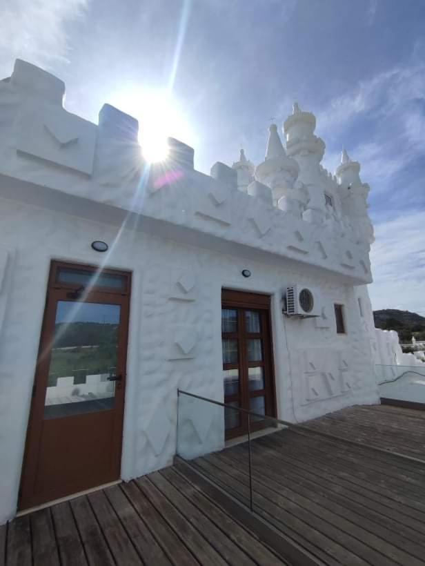 Snow White Castle Apartment Kiotari Esterno foto